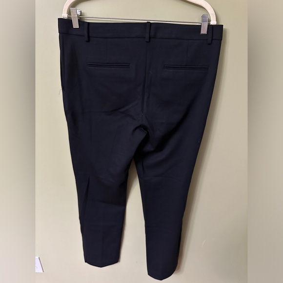 Ann Taylor The Sophia Lined Straight Leg Dress Pants Size 12 - Picture 4 of 8